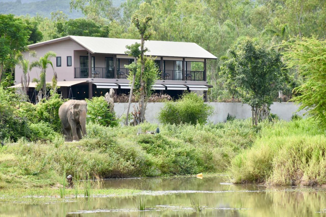 I Love Phants Lodge Ban Huai Thawai Εξωτερικό φωτογραφία