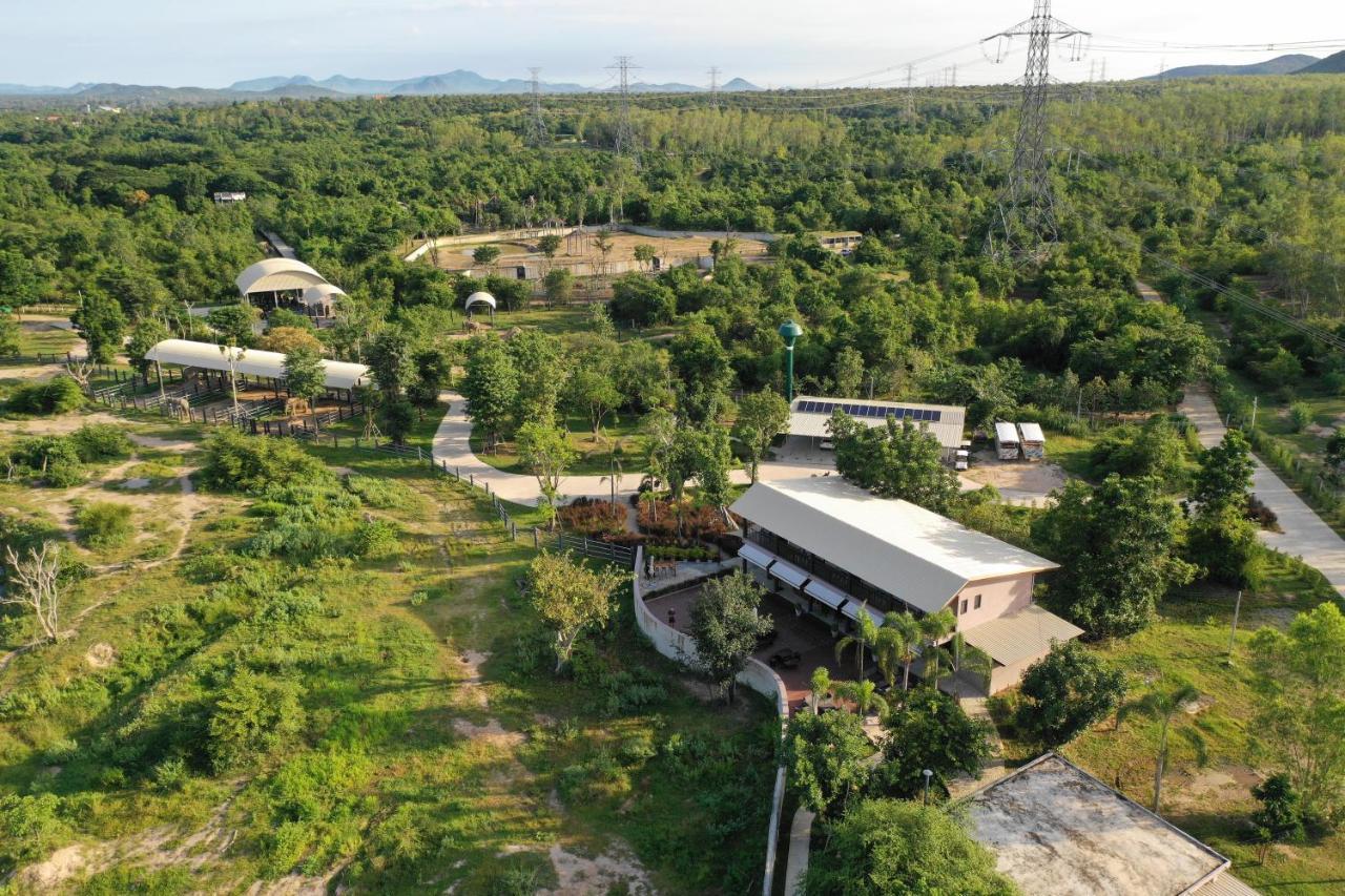 I Love Phants Lodge Ban Huai Thawai Εξωτερικό φωτογραφία