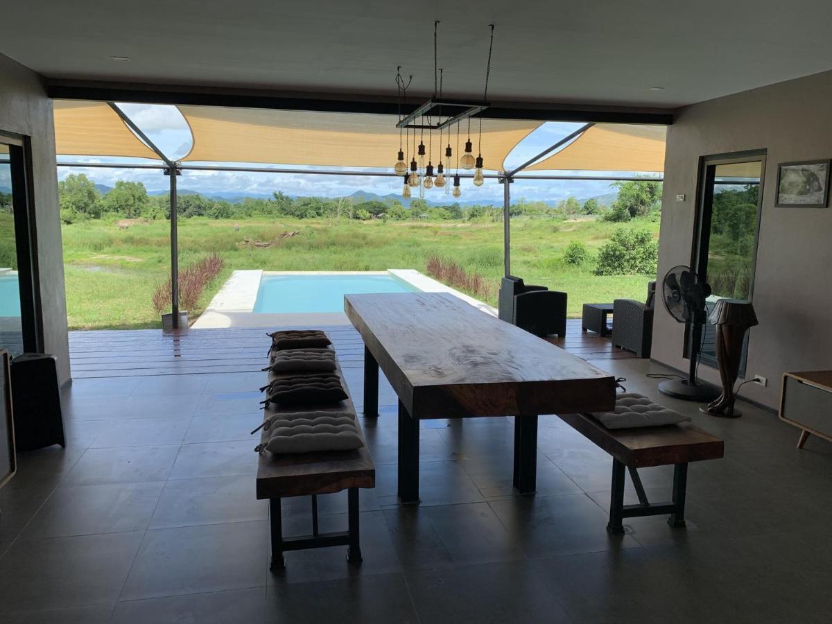 I Love Phants Lodge Ban Huai Thawai Εξωτερικό φωτογραφία