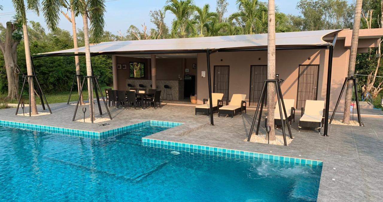 I Love Phants Lodge Ban Huai Thawai Εξωτερικό φωτογραφία