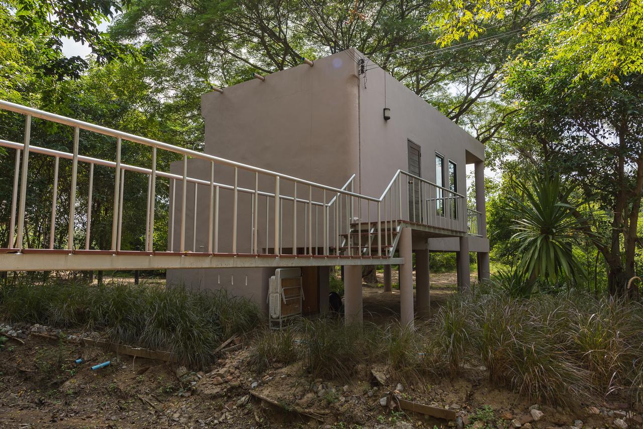 I Love Phants Lodge Ban Huai Thawai Εξωτερικό φωτογραφία